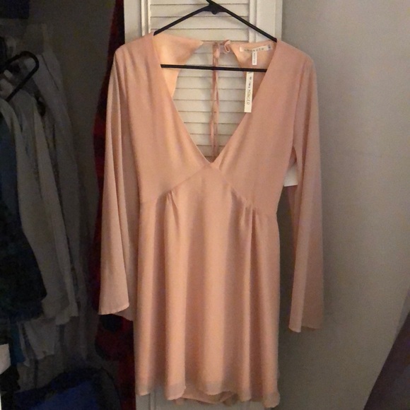 Dress - Picture 1 of 4